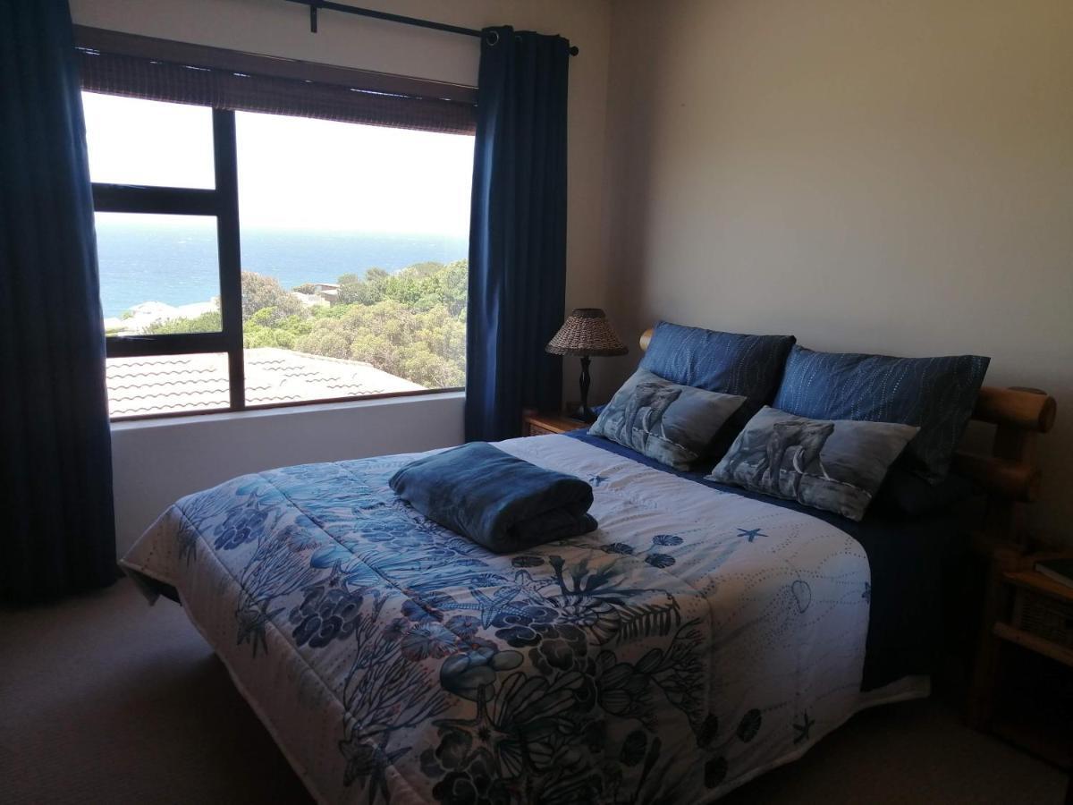 Ferienwohnung Froggy At The Pond Simonʼs Town Exterior foto